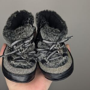 Stuart Weitzman Faux Fur Baby Booties- Black And Grey Size 4 Baby Shoes